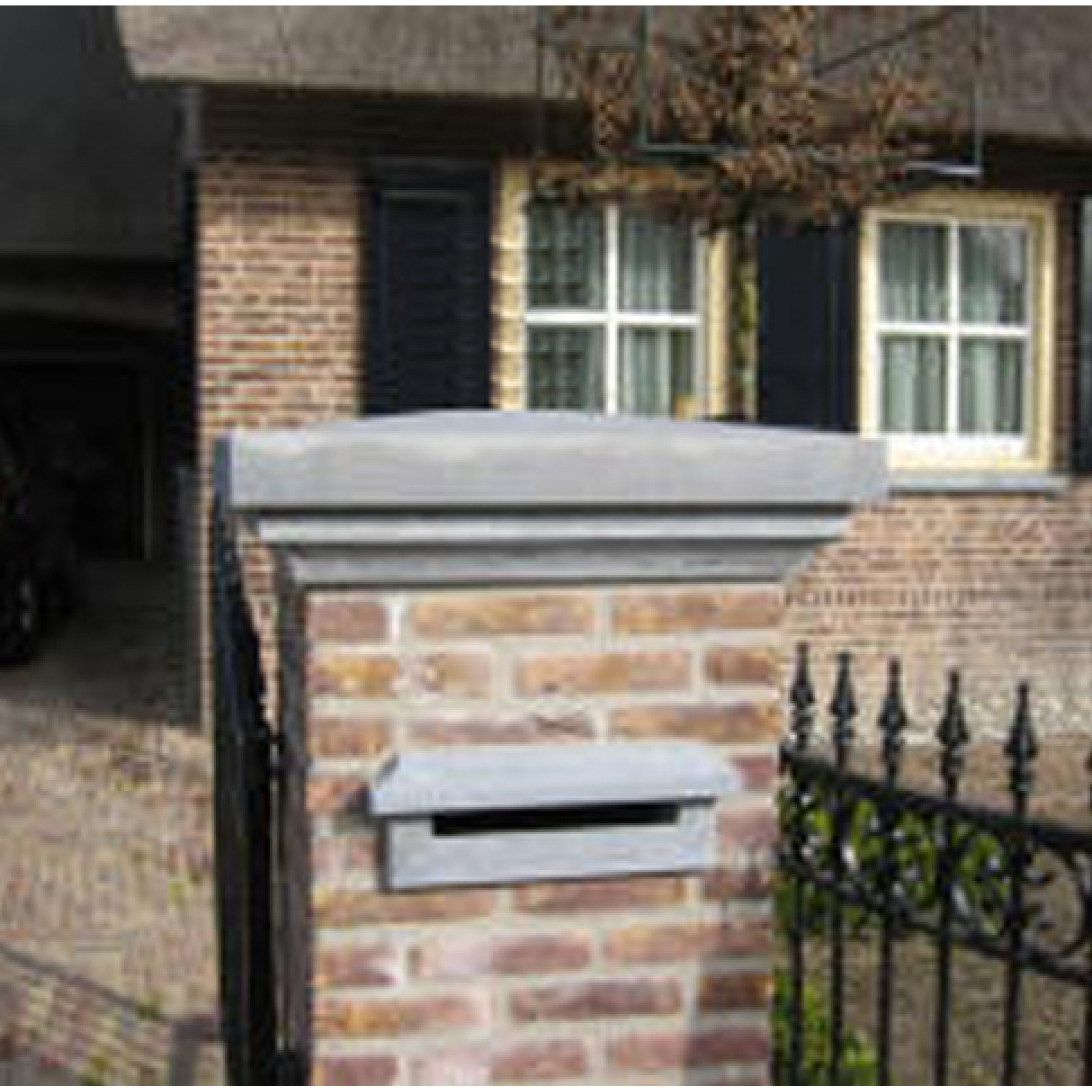 Naturstein Einbaubriefkasten Vorderseite